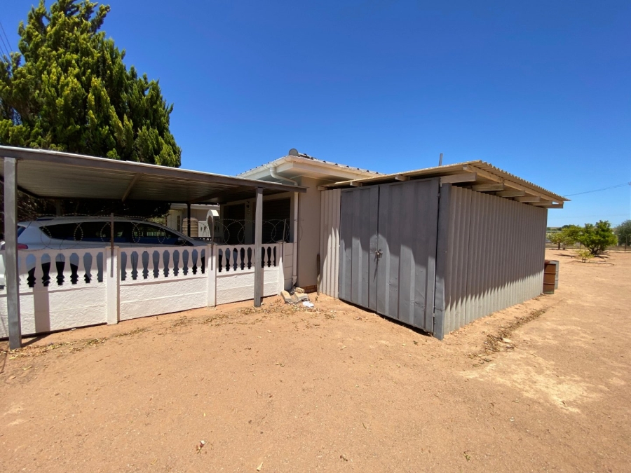 3 Bedroom Property for Sale in Vanrhynsdorp Western Cape